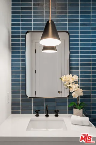 $3,795,000 | 1823 South Shenandoah Street, Los Angeles, CA 90035