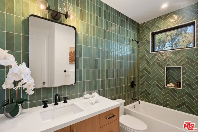 $3,795,000 | 1823 South Shenandoah Street, Los Angeles, CA 90035