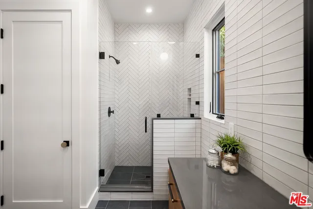 $3,795,000 | 1823 South Shenandoah Street, Los Angeles, CA 90035