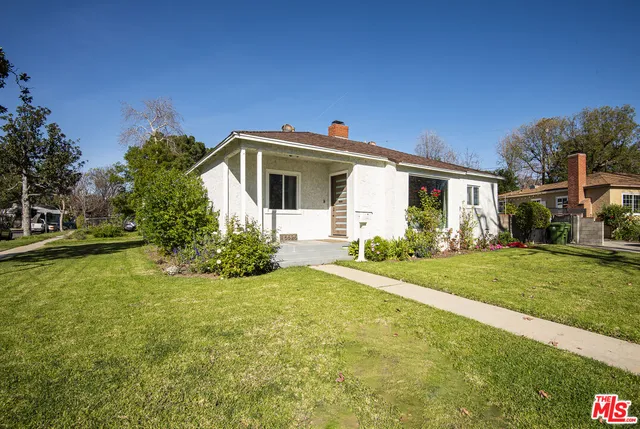 $845,000 | 15525 Sylvan Street, Van Nuys, CA 91411