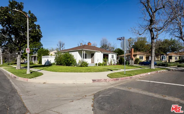 $845,000 | 15525 Sylvan Street, Van Nuys, CA 91411