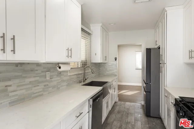 $845,000 | 15525 Sylvan Street, Van Nuys, CA 91411