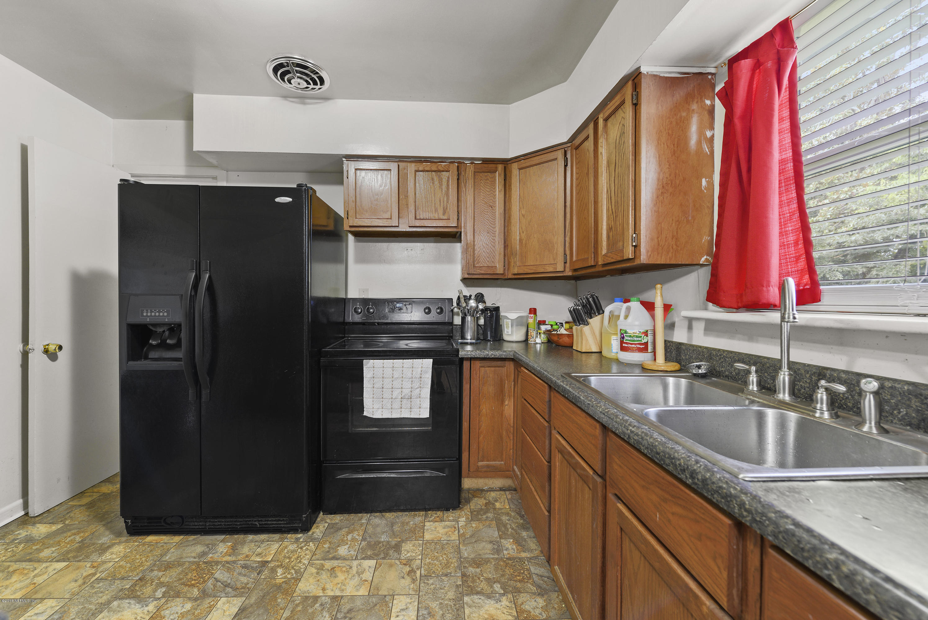 2624 Gaillardia Road Jacksonville, FL 32211 - Photo 8 of 17 2624 Gaillardia_009_WEB