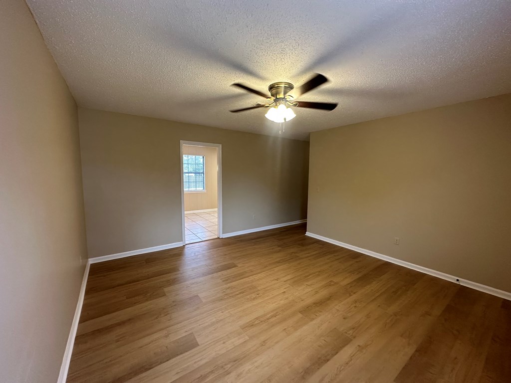 101 Ridgedale Drive Dothan, AL 36301 - Photo 5 of 23 Gallery Image 5