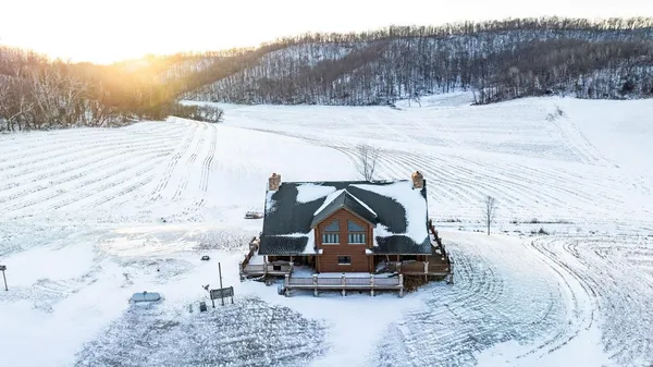 $2,375,000 | S849 County Road F, Nelson, WI 54756