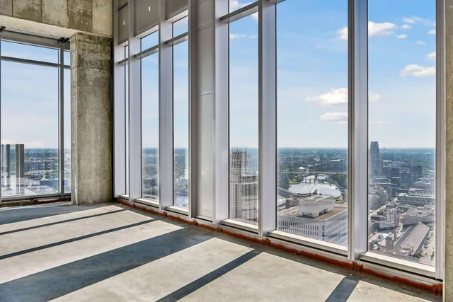 $5,400,000 | 255 Hennepin Avenue, Unit 3601, Minneapolis, MN 55401