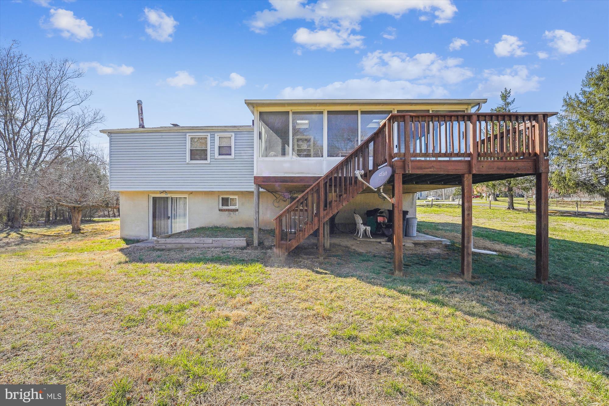 11802 Thrift Road Clinton, MD 20735 - Photo 24 of 28 Back Elevation