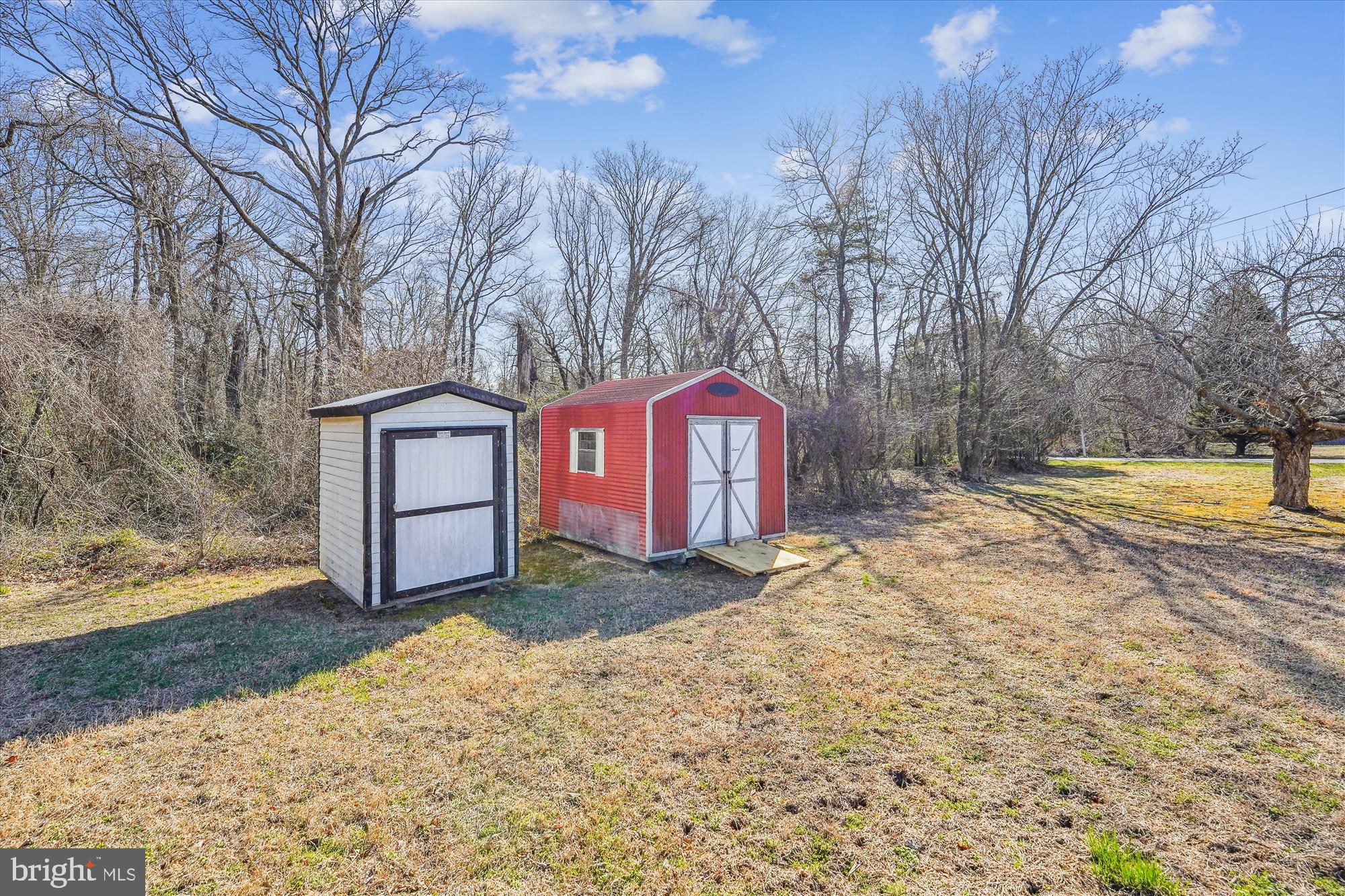 11802 Thrift Road Clinton, MD 20735 - Photo 25 of 28 Exterior Sheds