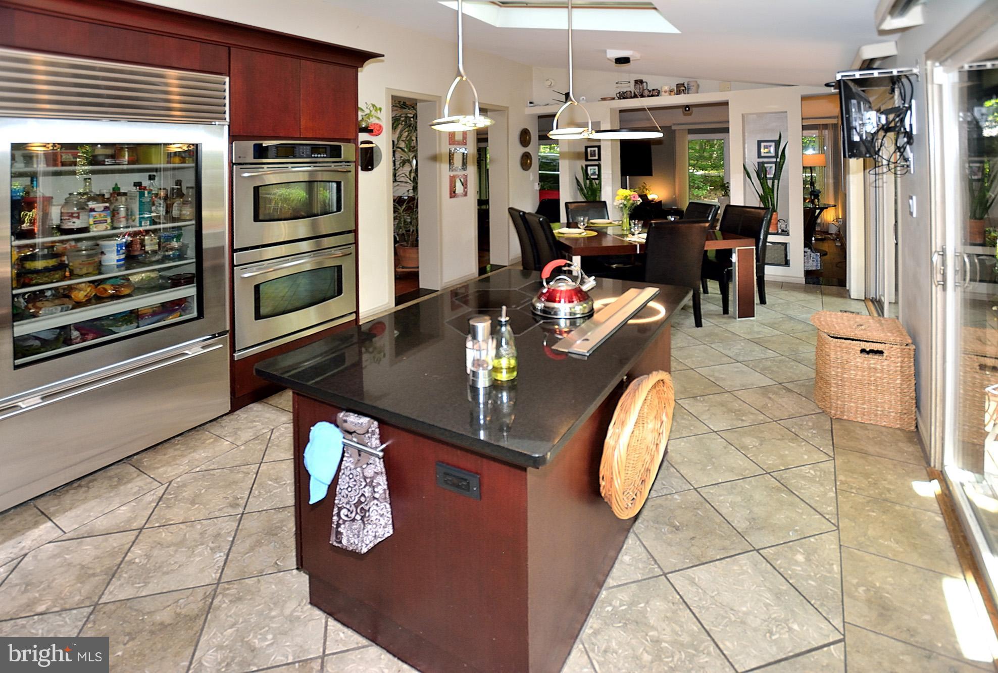 7109 Triad Way Springfield, VA 22151 - Photo 6 of 30 Kitchen