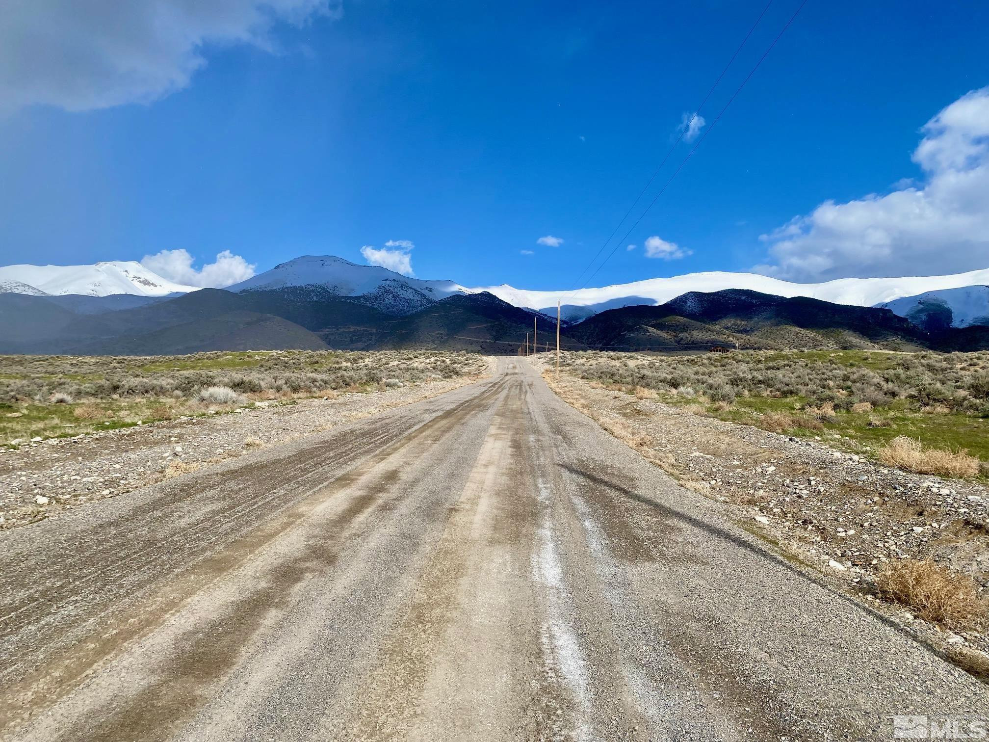 11555 Brooks Canyon Road Lovelock, NV 89419 - Photo 2 of 27 a view of an ocean beach and a mountain view