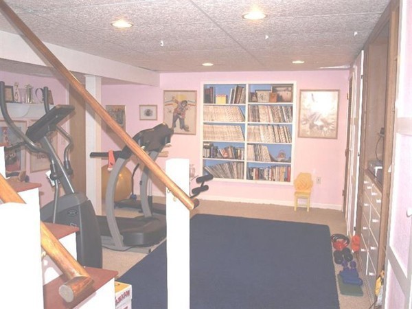 11 Martin Road Dennis, MA 02638 - Photo 15 of 22 Gallery Image 15