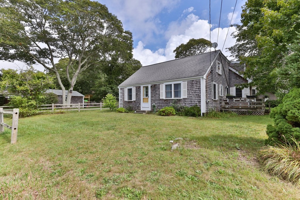 104 Old Town Road Barnstable, MA 02601 - Photo 2 of 32