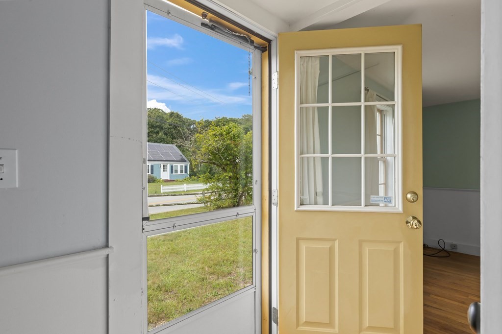 104 Old Town Road Barnstable, MA 02601 - Photo 6 of 32