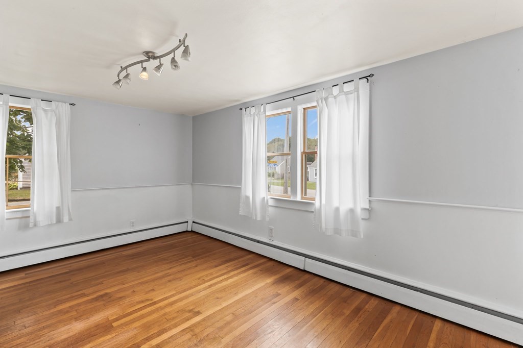 104 Old Town Road Barnstable, MA 02601 - Photo 9 of 32