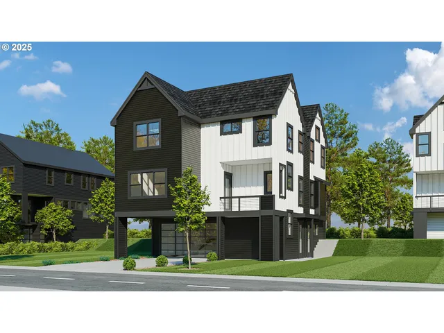 $924,860 | 6022 Southwest 18th Drive, Portland, OR 97239