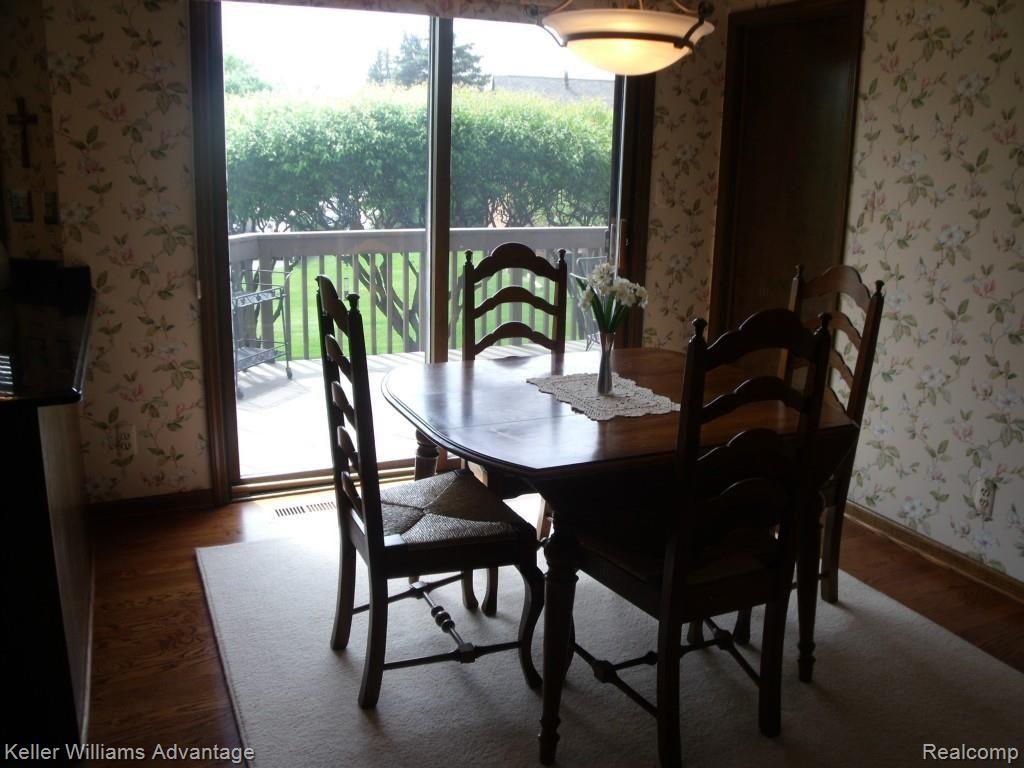 36463 Valley Ridge Drive Farmington Hills, MI 48331 - Photo 15 of 33