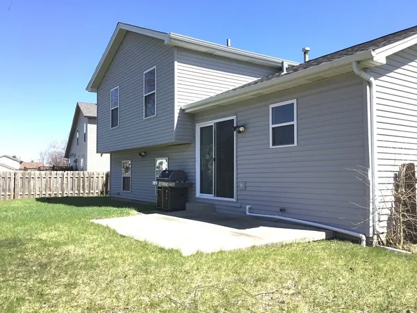 $2,700 | 1509 Green Trails Drive, Plainfield, IL 60586