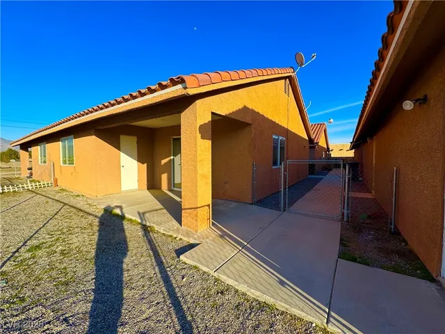 $1,350 | 1930 East Ambush Street, Unit 2, Pahrump, NV 89048