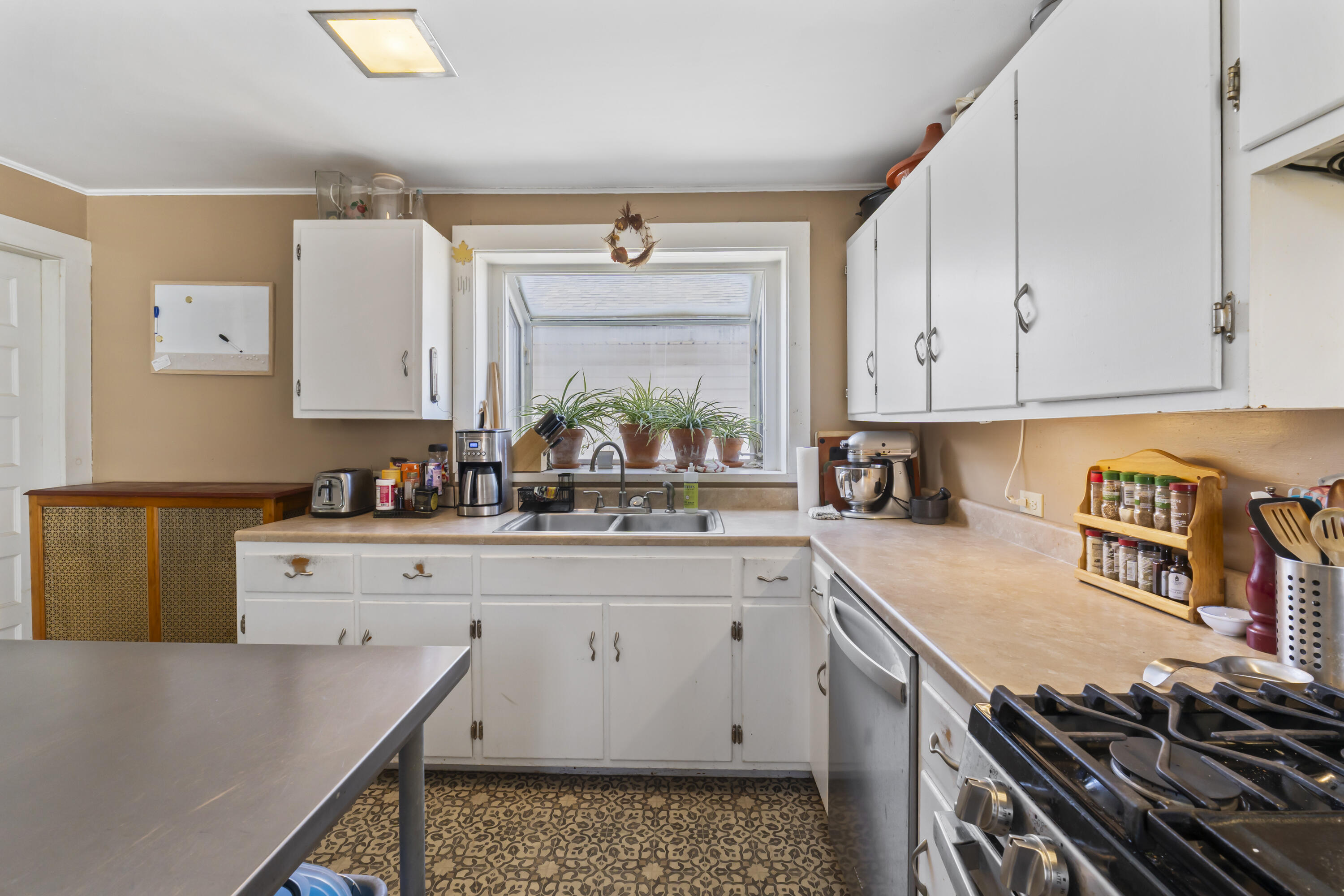 12 Wesley Street Bath, ME 04530 - Photo 7 of 34