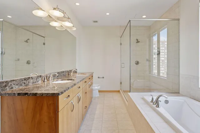 $3,650 | 201 South 11th Street, Unit 1700, Minneapolis, MN 55403