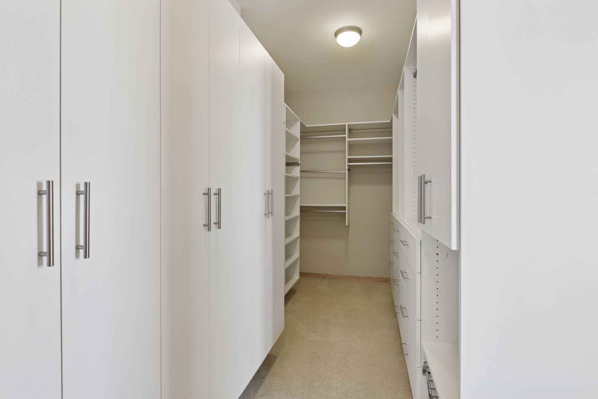 201 South 11th Street, Unit 1700 Minneapolis, MN 55403 - Photo 25 of 68