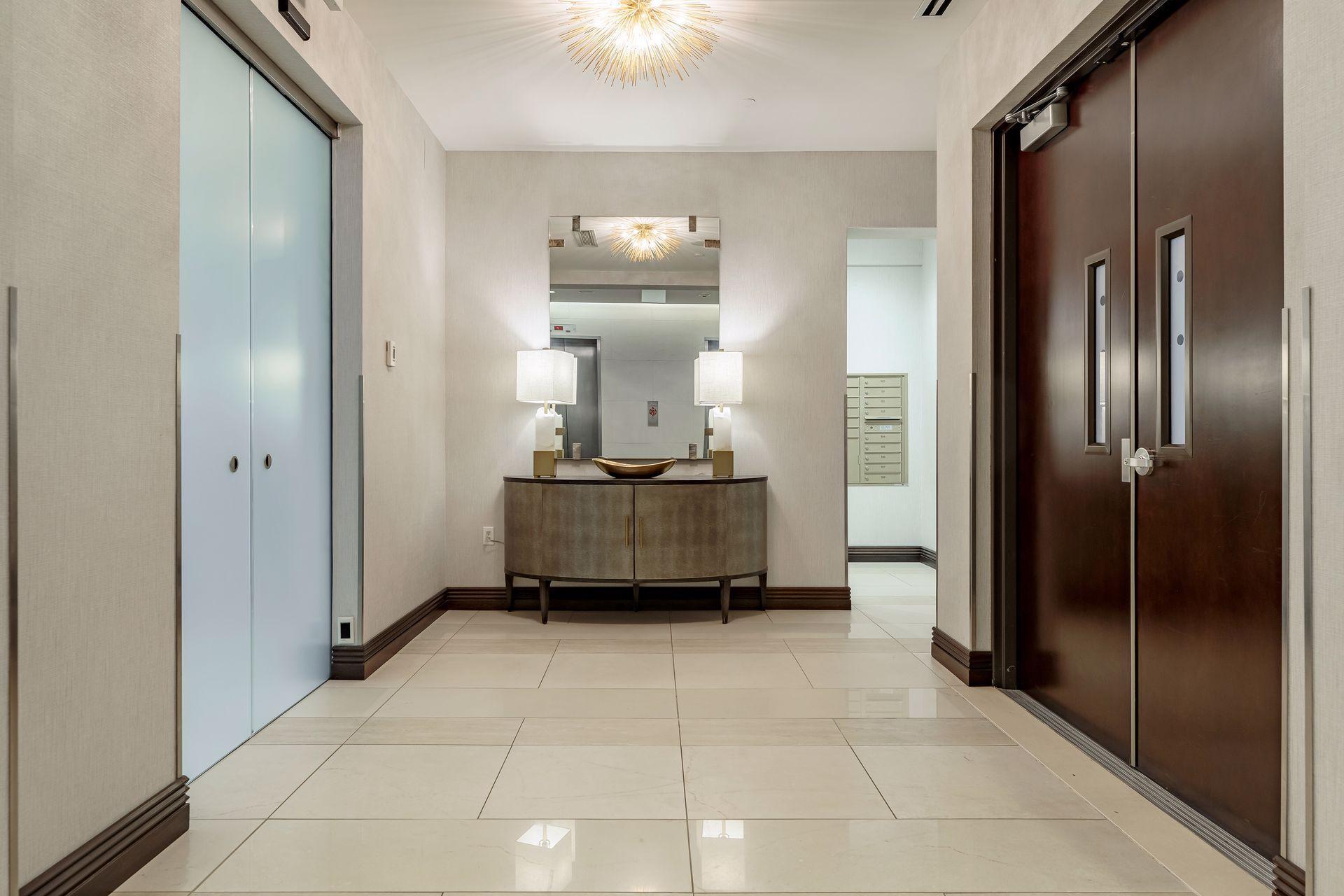 201 South 11th Street, Unit 1700 Minneapolis, MN 55403 - Photo 38 of 68