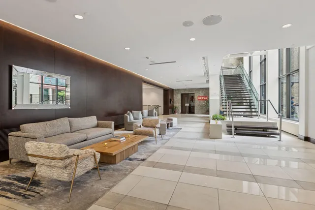 $3,650 | 201 South 11th Street, Unit 1700, Minneapolis, MN 55403