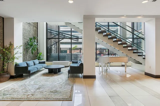 $3,650 | 201 South 11th Street, Unit 1700, Minneapolis, MN 55403