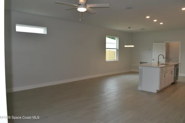 $2,750 | 414 Grove Lane, Melbourne, FL 32901