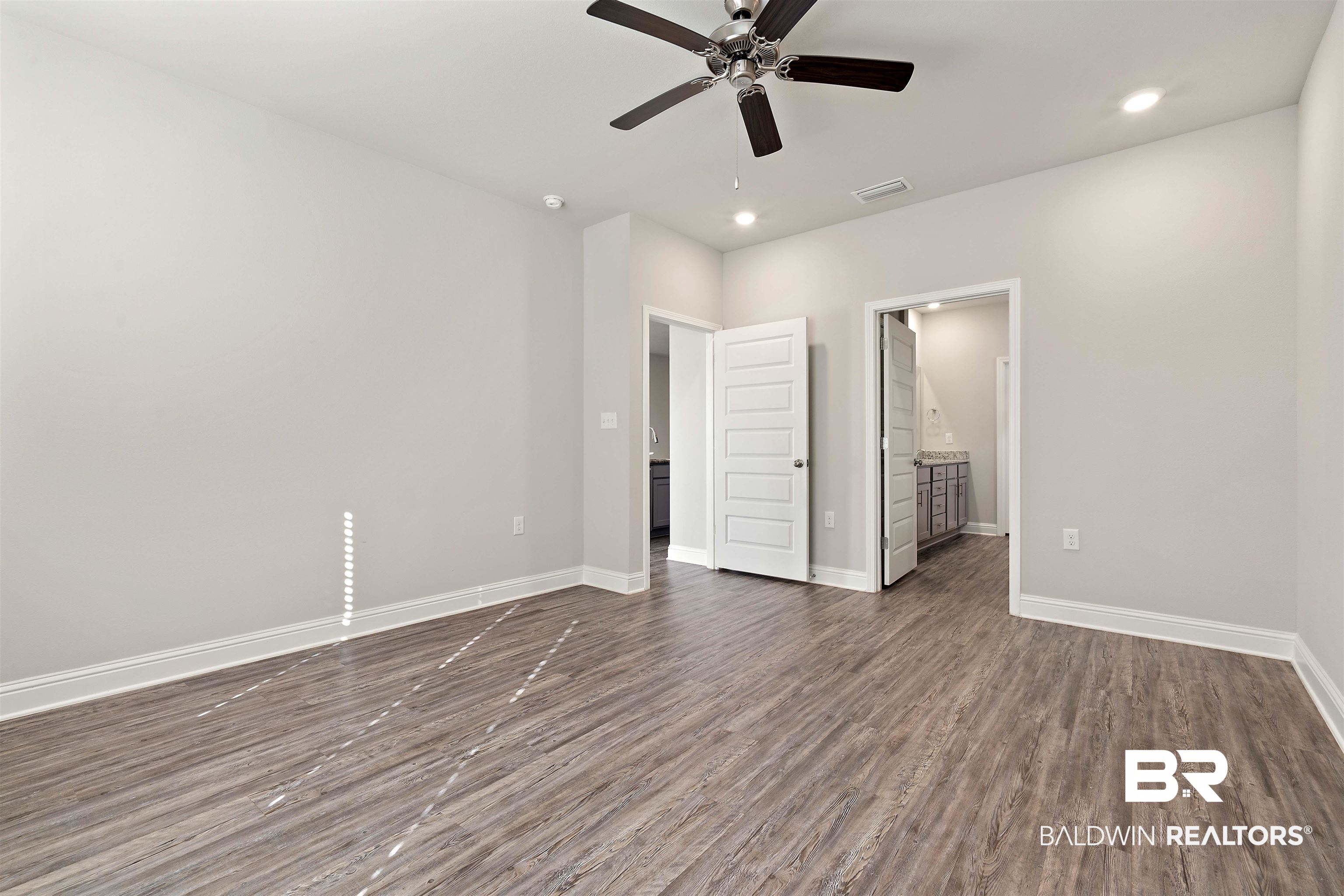 9366 Swan Point Road Daphne, AL 36526 - Photo 14 of 26