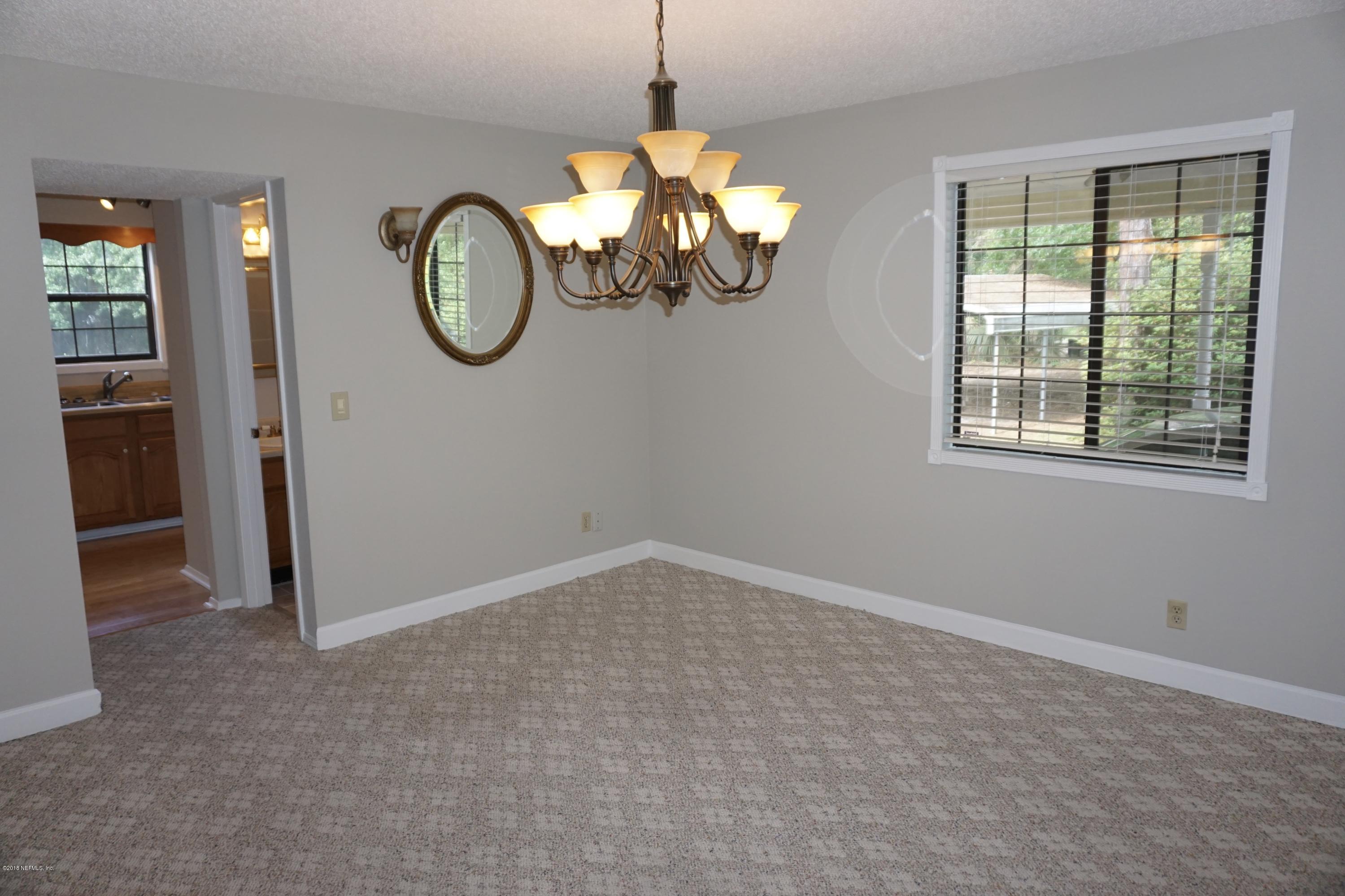 9200 Crystal Springs Road Jacksonville, FL 32221 - Photo 20 of 56 Dining Room