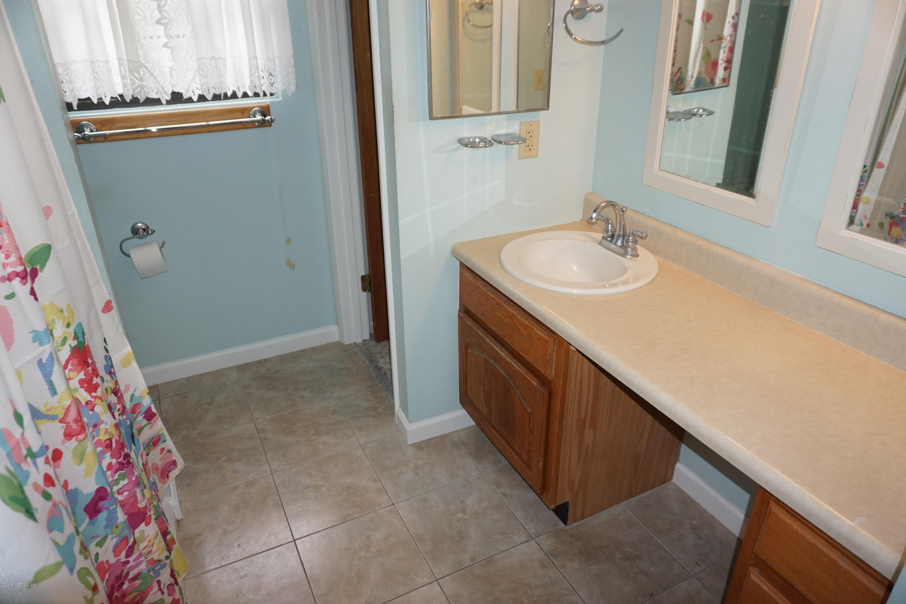9200 Crystal Springs Road Jacksonville, FL 32221 - Photo 33 of 56 Owner's Bathroom