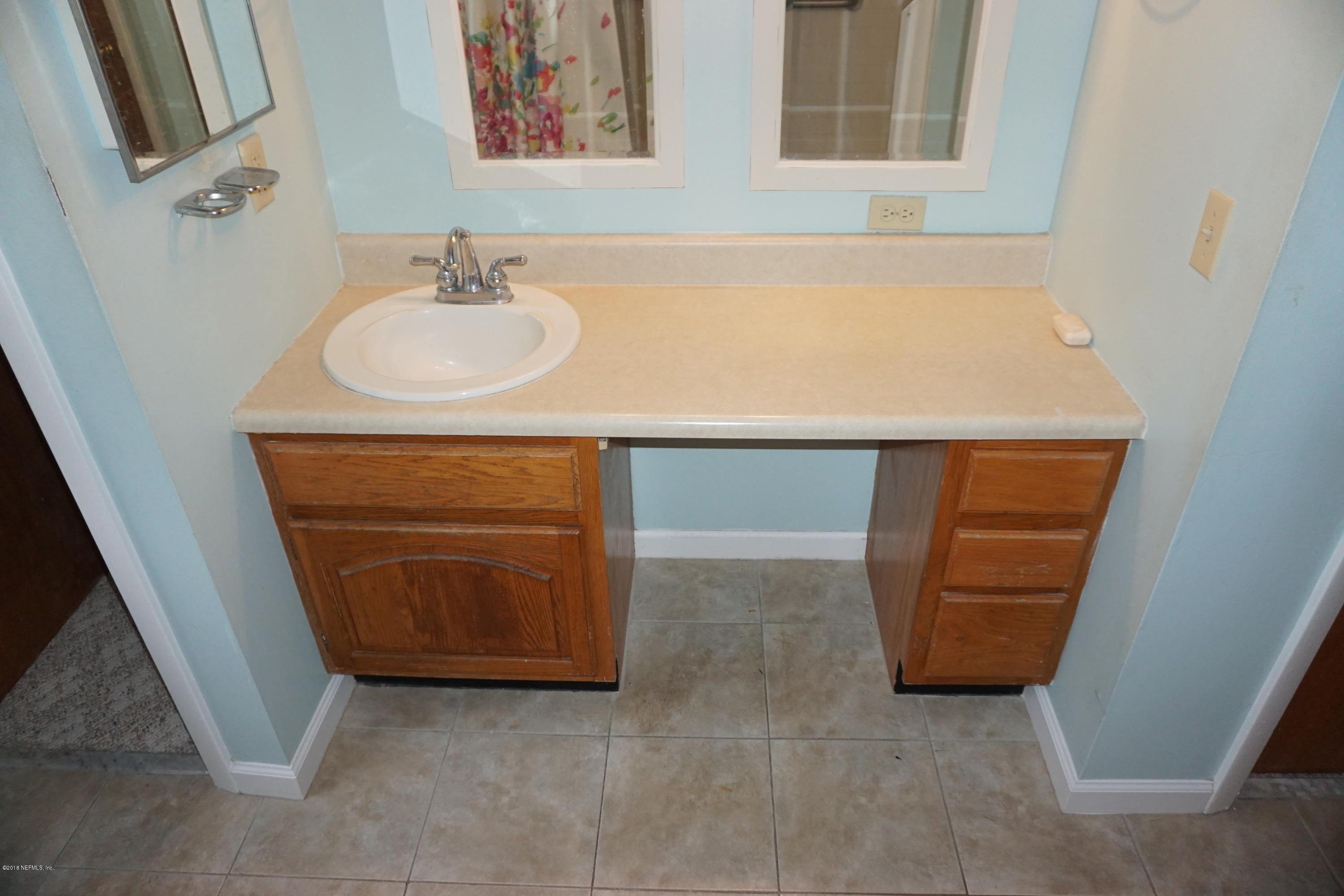 9200 Crystal Springs Road Jacksonville, FL 32221 - Photo 36 of 56 Owner's Bathroom 4