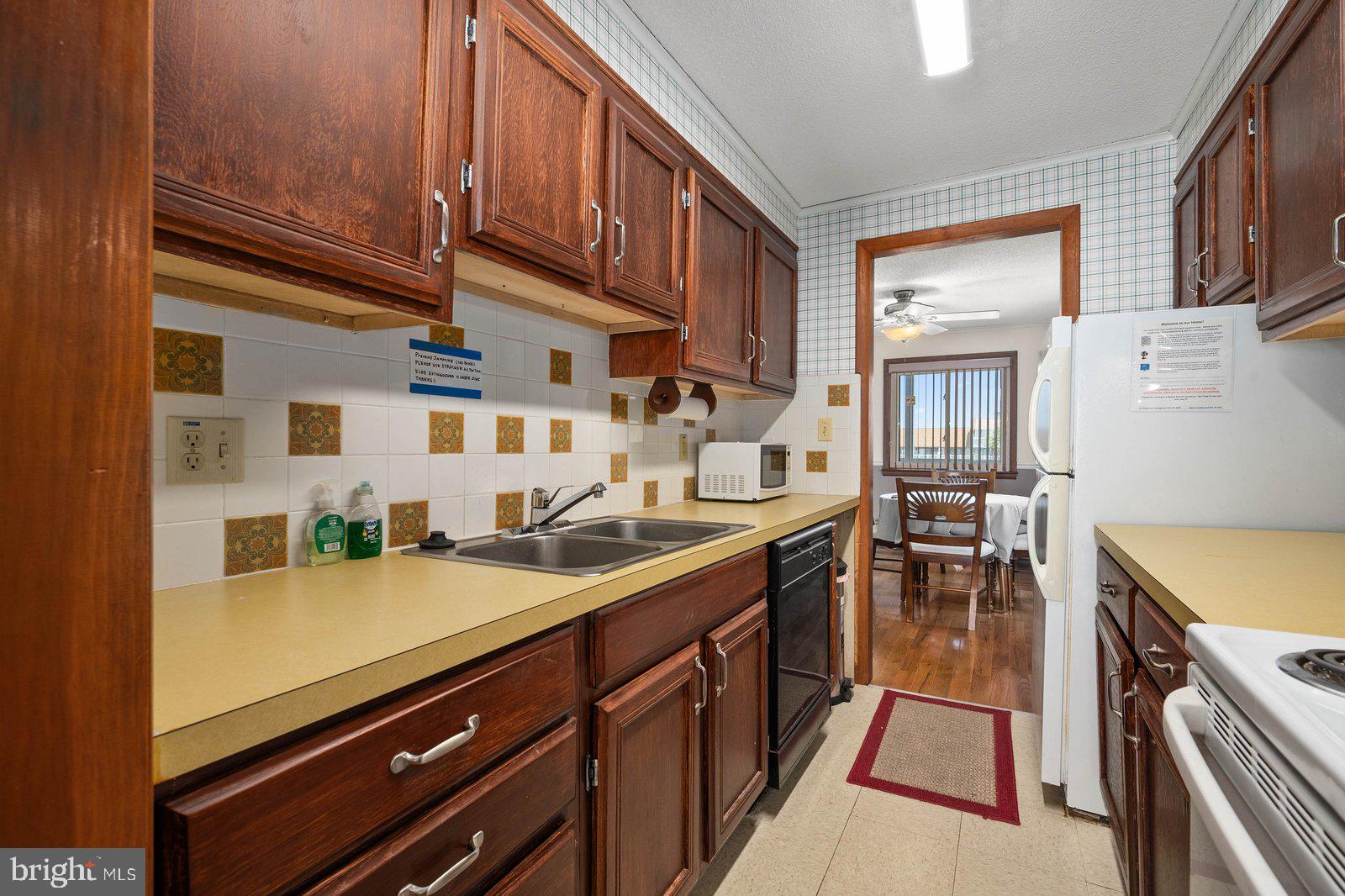 11615 Shipwreck Road, Unit 7 Ocean City, MD 21842 - Photo 13 of 35