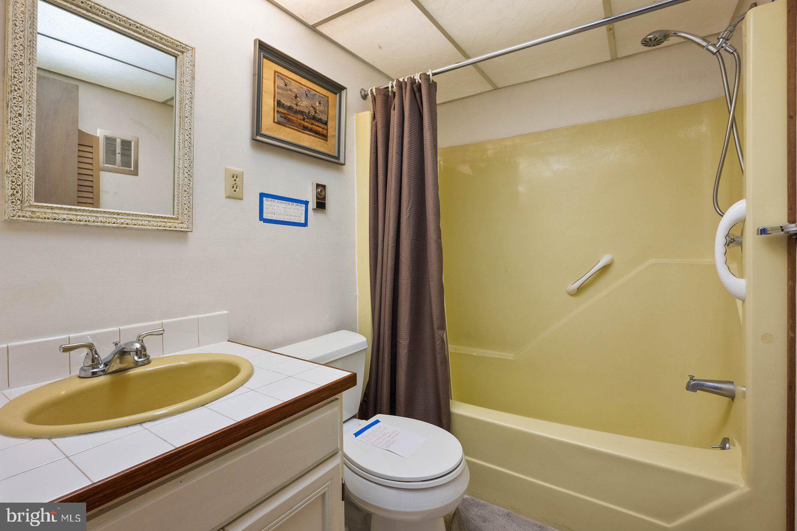 11615 Shipwreck Road, Unit 7 Ocean City, MD 21842 - Photo 21 of 35