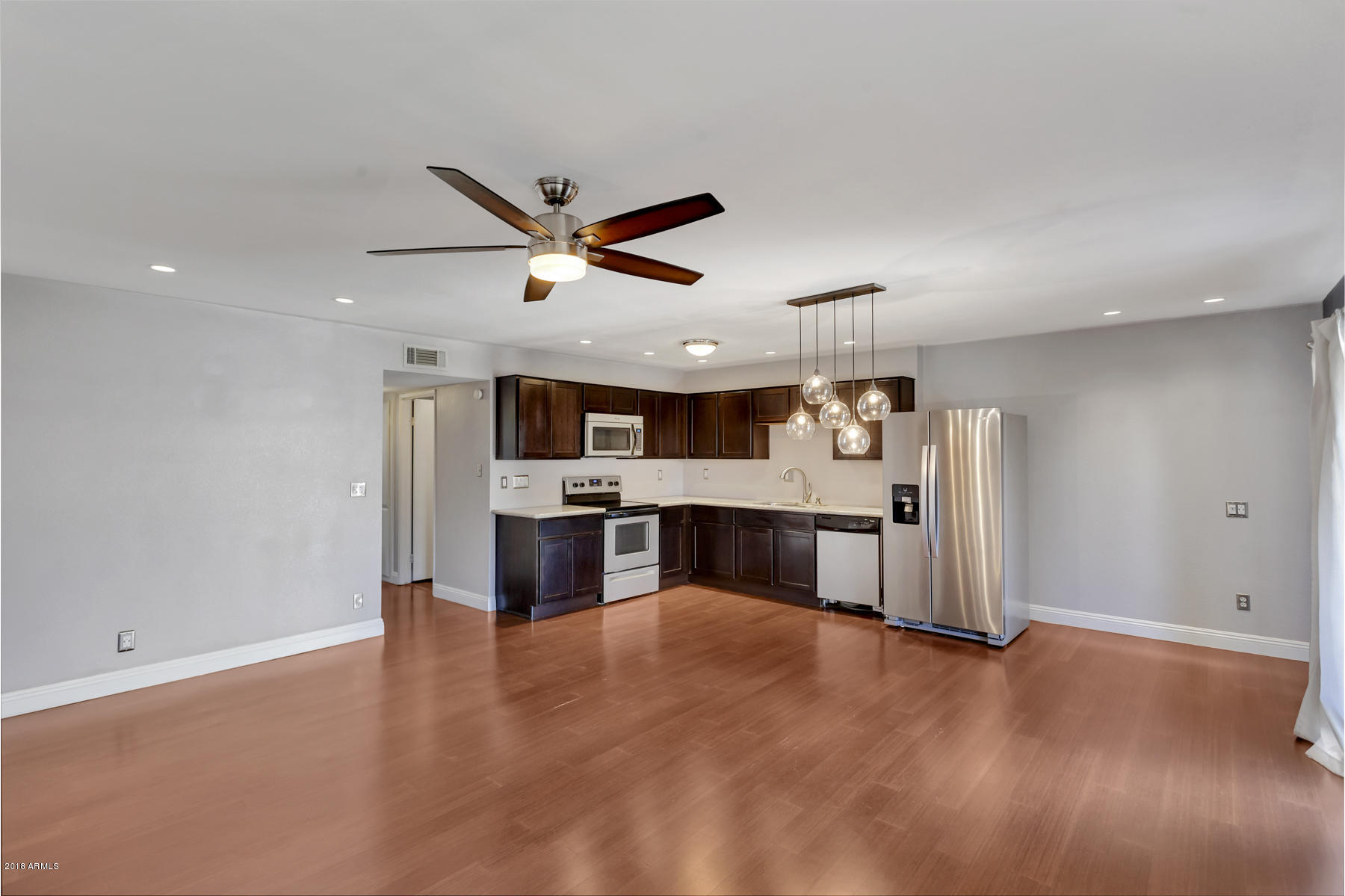 5525 East Thomas Road, Unit K12 Phoenix, AZ 85018 - Photo 2 of 15 (7)