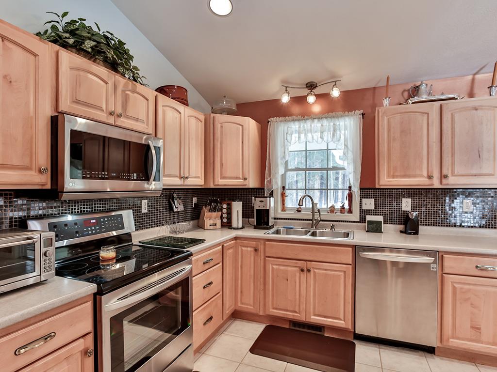 86 Intervale Road Wilton, NH 03086 - Photo 11 of 26