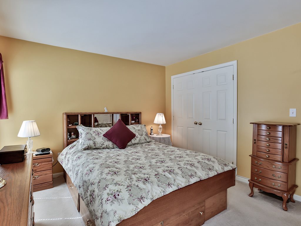 86 Intervale Road Wilton, NH 03086 - Photo 18 of 26