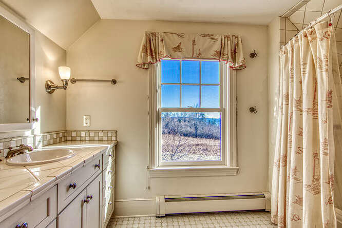 516 Reach Road Sargentville, ME 04673 - Photo 66 of 71 516 Reach Road Sargentville ME-small-031