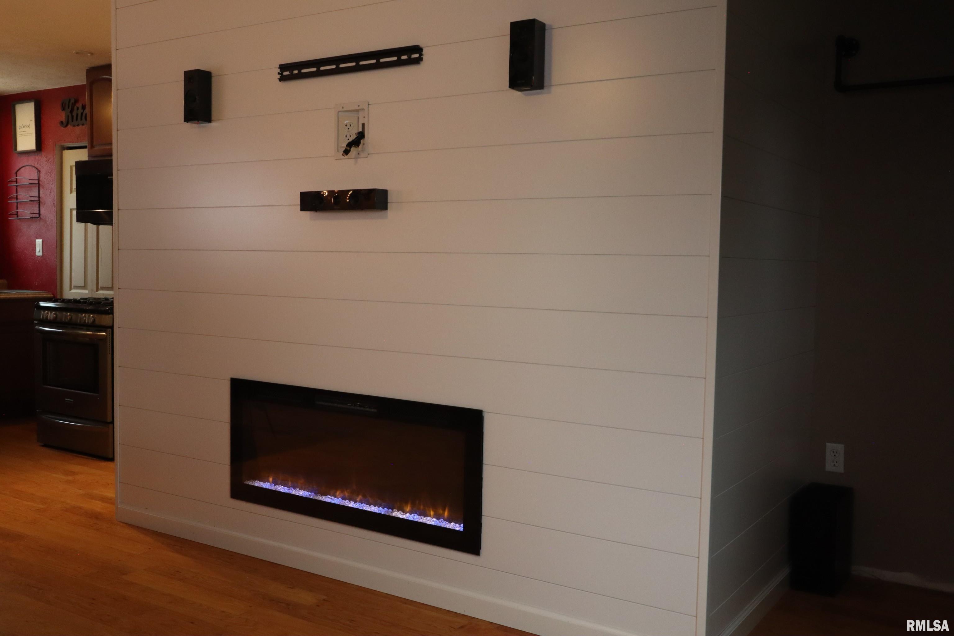 207 Decatur Road Marquette Heights, IL 61554 - Photo 28 of 33 Gallery Image 28