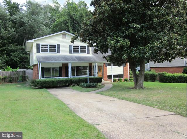 8819 Battery Road Alexandria, VA 22308 - Photo 18 of 18 Exterior (Front)