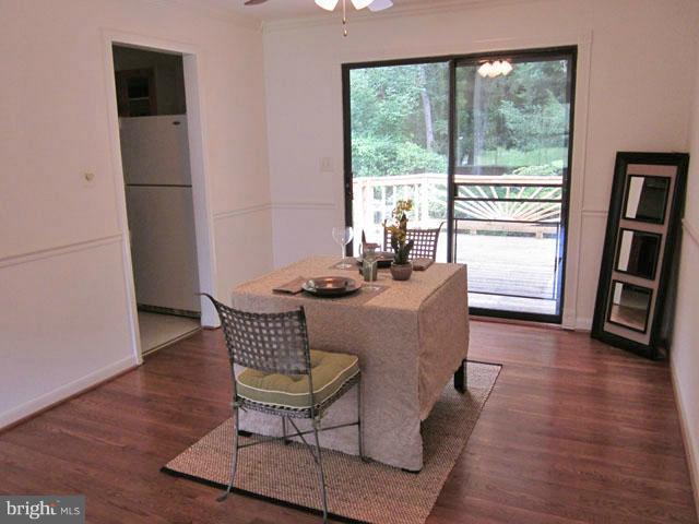 8819 Battery Road Alexandria, VA 22308 - Photo 7 of 18 Dining Room