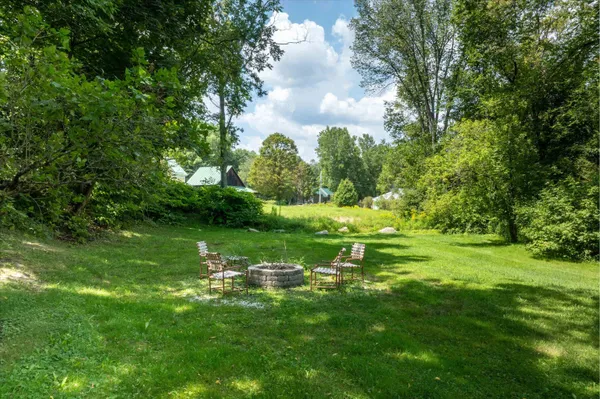 $390,000 | 663 Depot Street, Chester, VT 05143