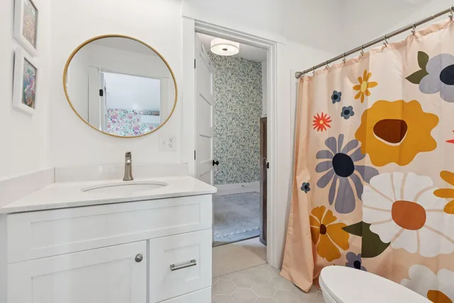 $849,000 | 15 Susan Lane, Falmouth, ME 04105