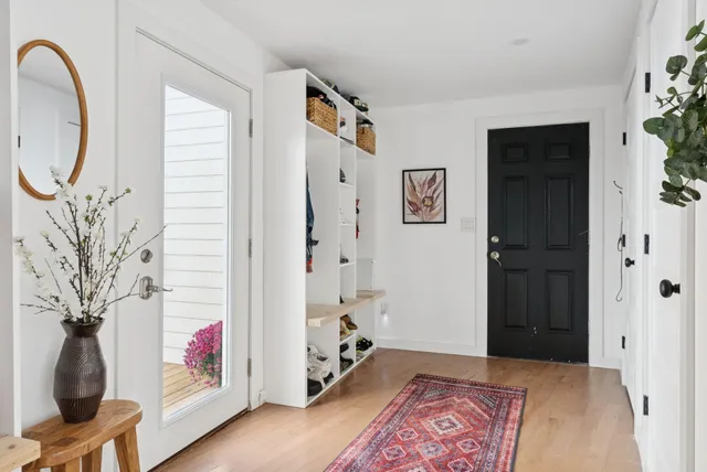 $849,000 | 15 Susan Lane, Falmouth, ME 04105