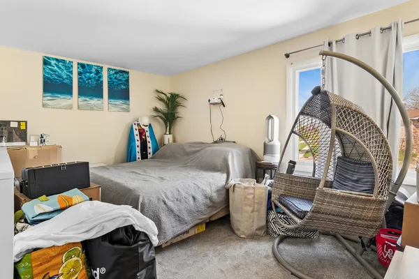 $185,000 | 6818 Roberts Drive, Unit 6, Woodridge, IL 60517
