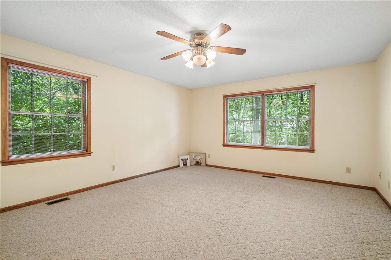 4084 Crestview Road Northeast Solon, IA 52333 - Photo 22 of 41 Gallery Image 22