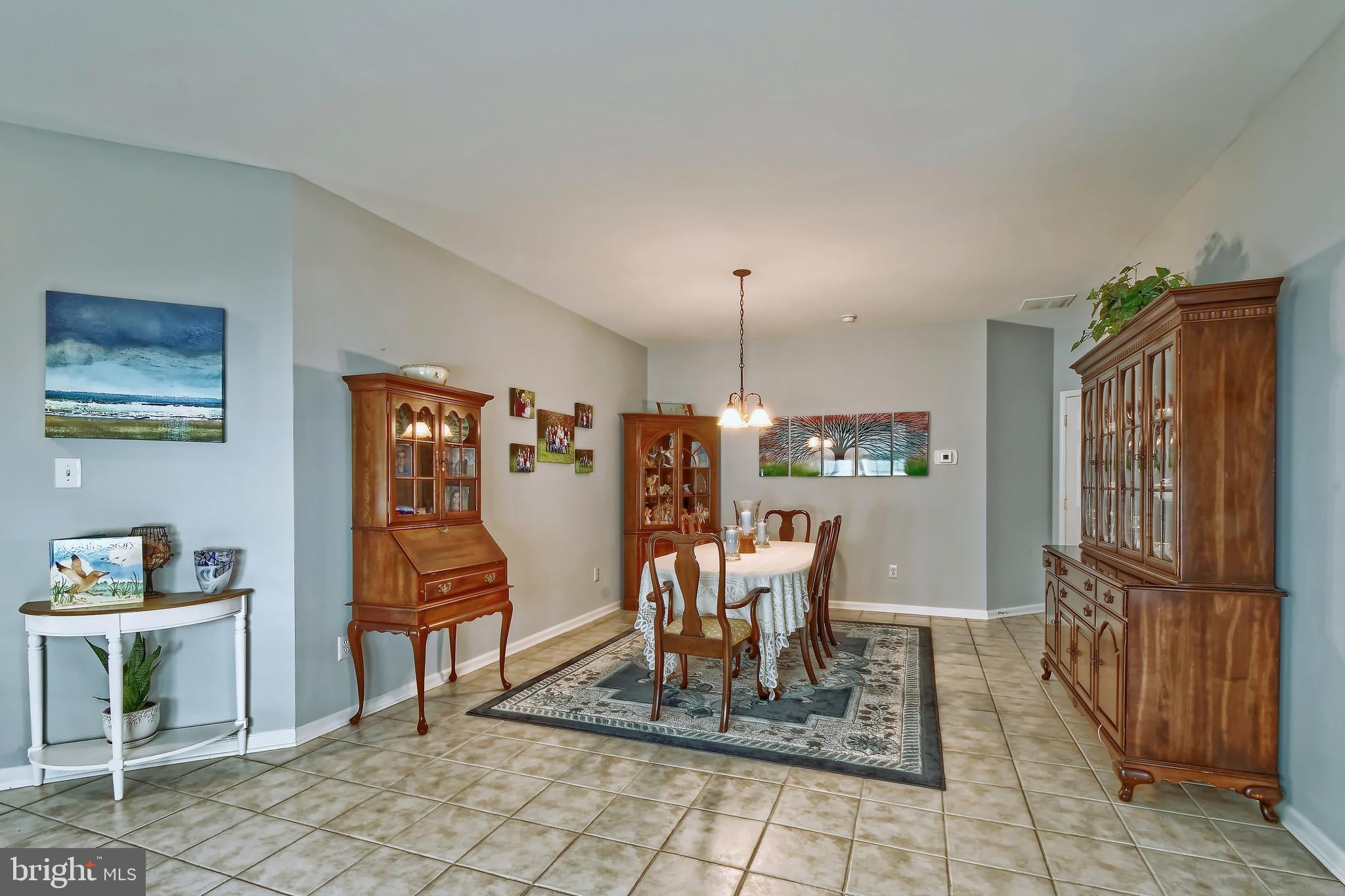 124 Somerfield Road Swedesboro, NJ 08085 - Photo 16 of 37 Dining Room