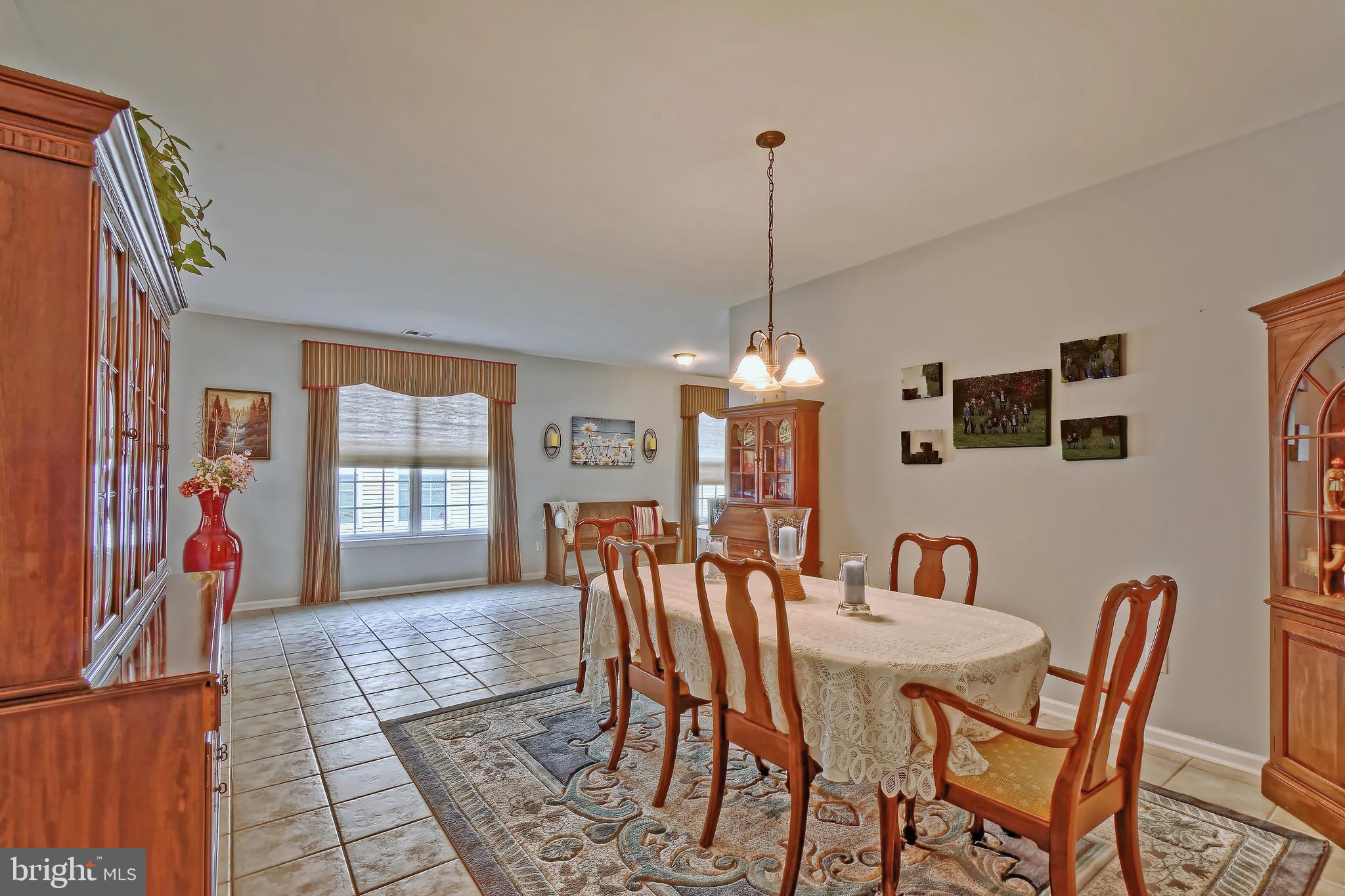 124 Somerfield Road Swedesboro, NJ 08085 - Photo 18 of 37 Dining Room