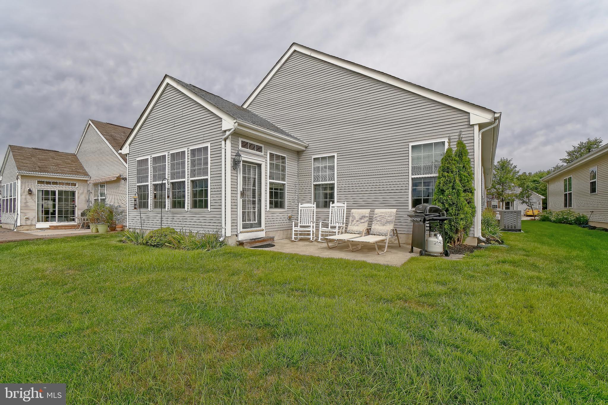 124 Somerfield Road Swedesboro, NJ 08085 - Photo 25 of 37 Back Patio
